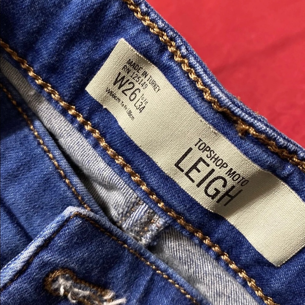 Skinny jeans
